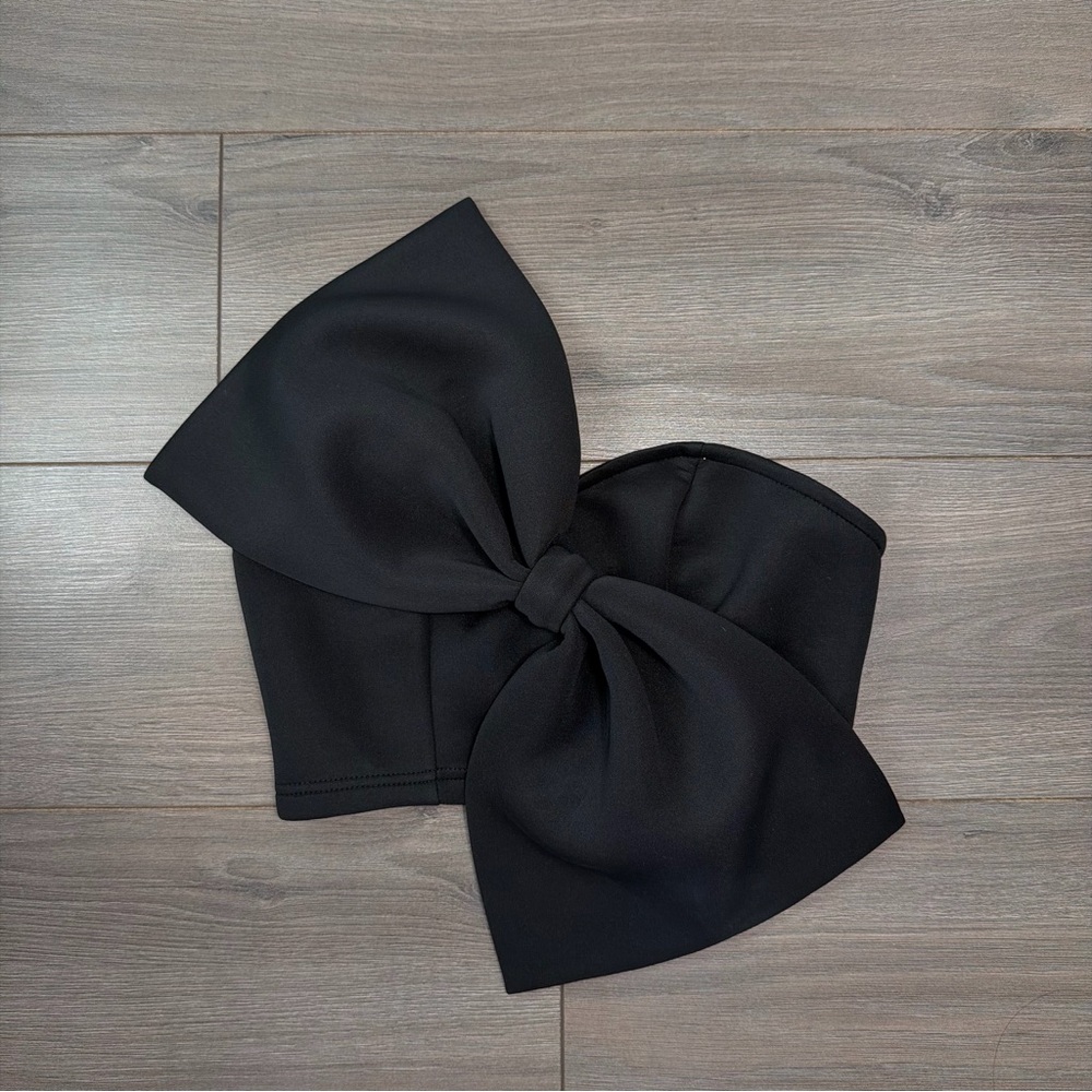 Black Strapless Bow Bandeau Top
